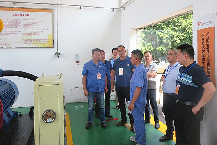 ea7a436ce08f4a318078fbd034d96c08.jpg ea7a436ce08f4a318078fbd034d96c08.jpg